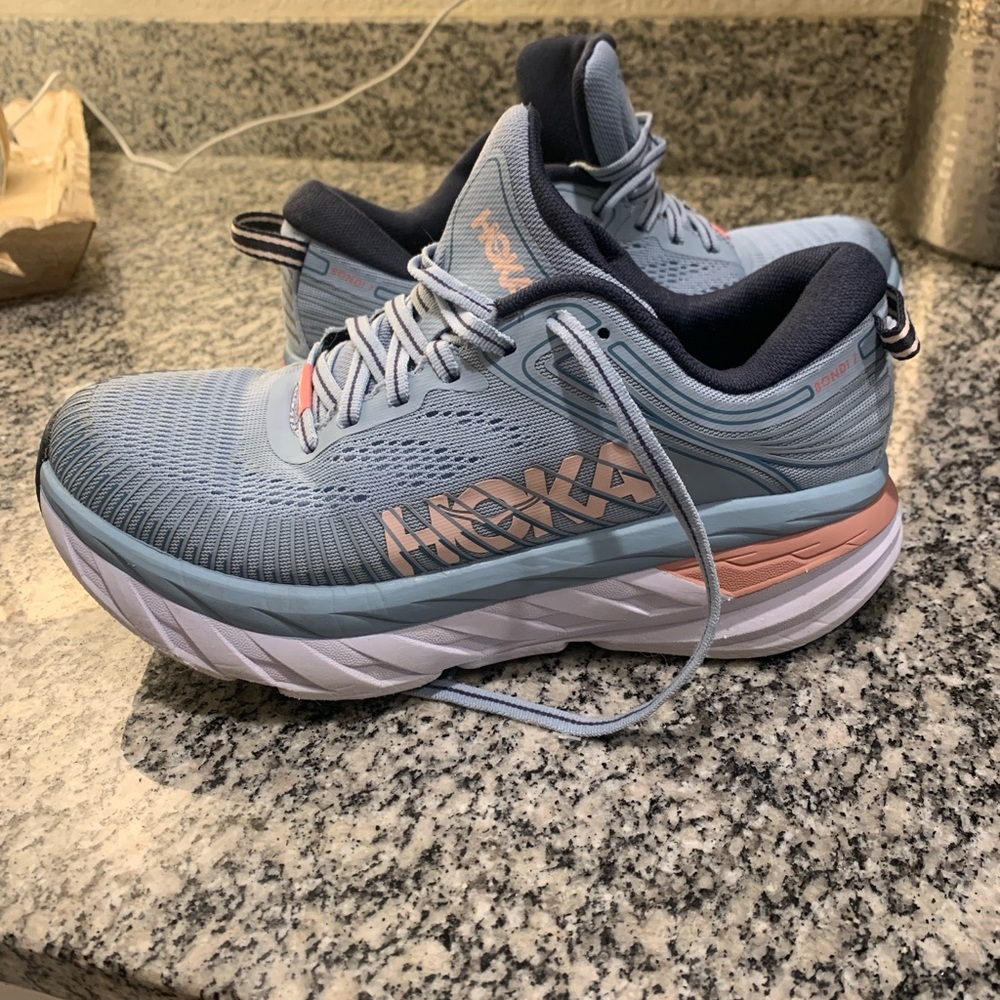 Hoka Women's Bondi 7